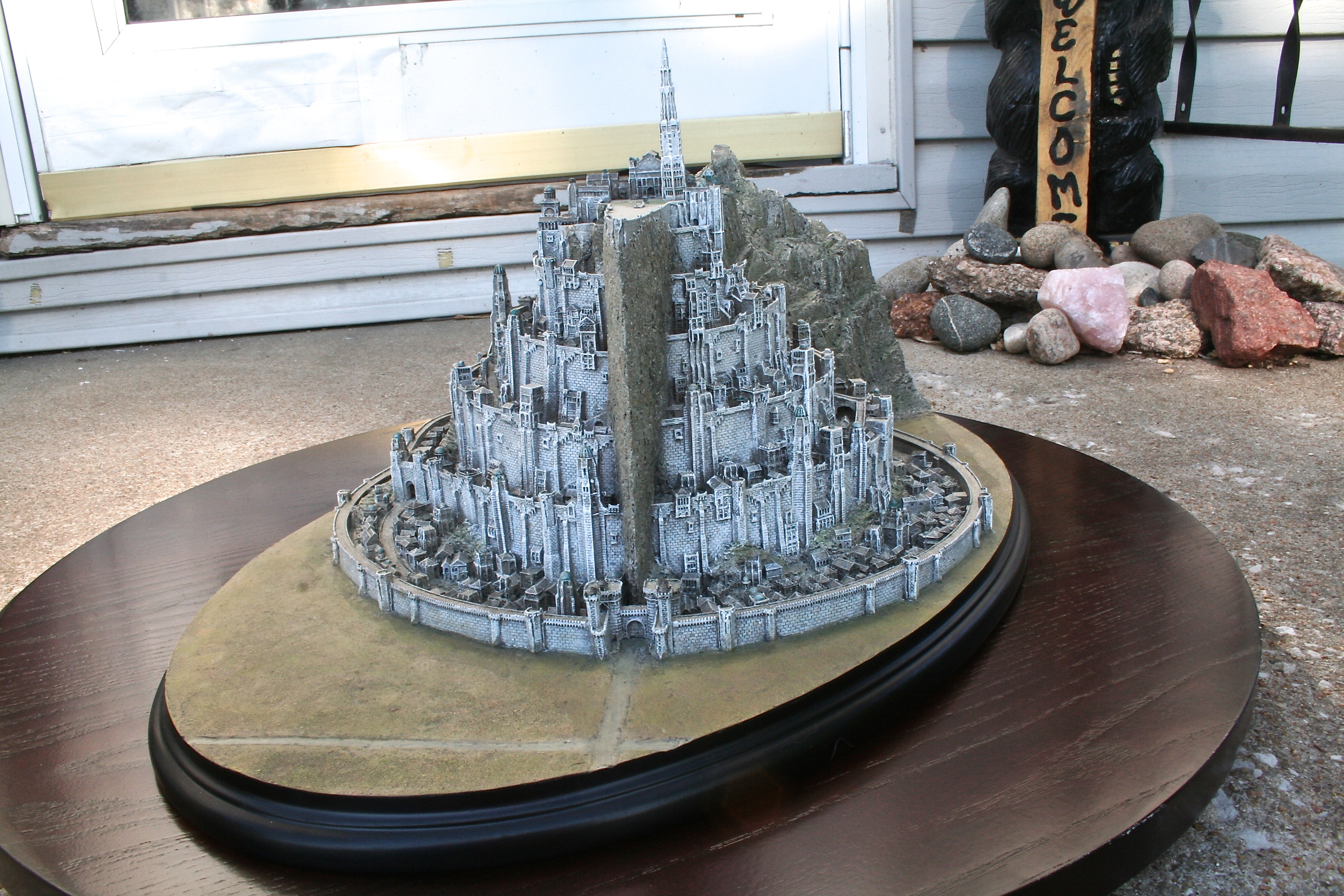 Weta Lord of The Rings MINAS TIRITH Capital of Gondor Collectible  Environment