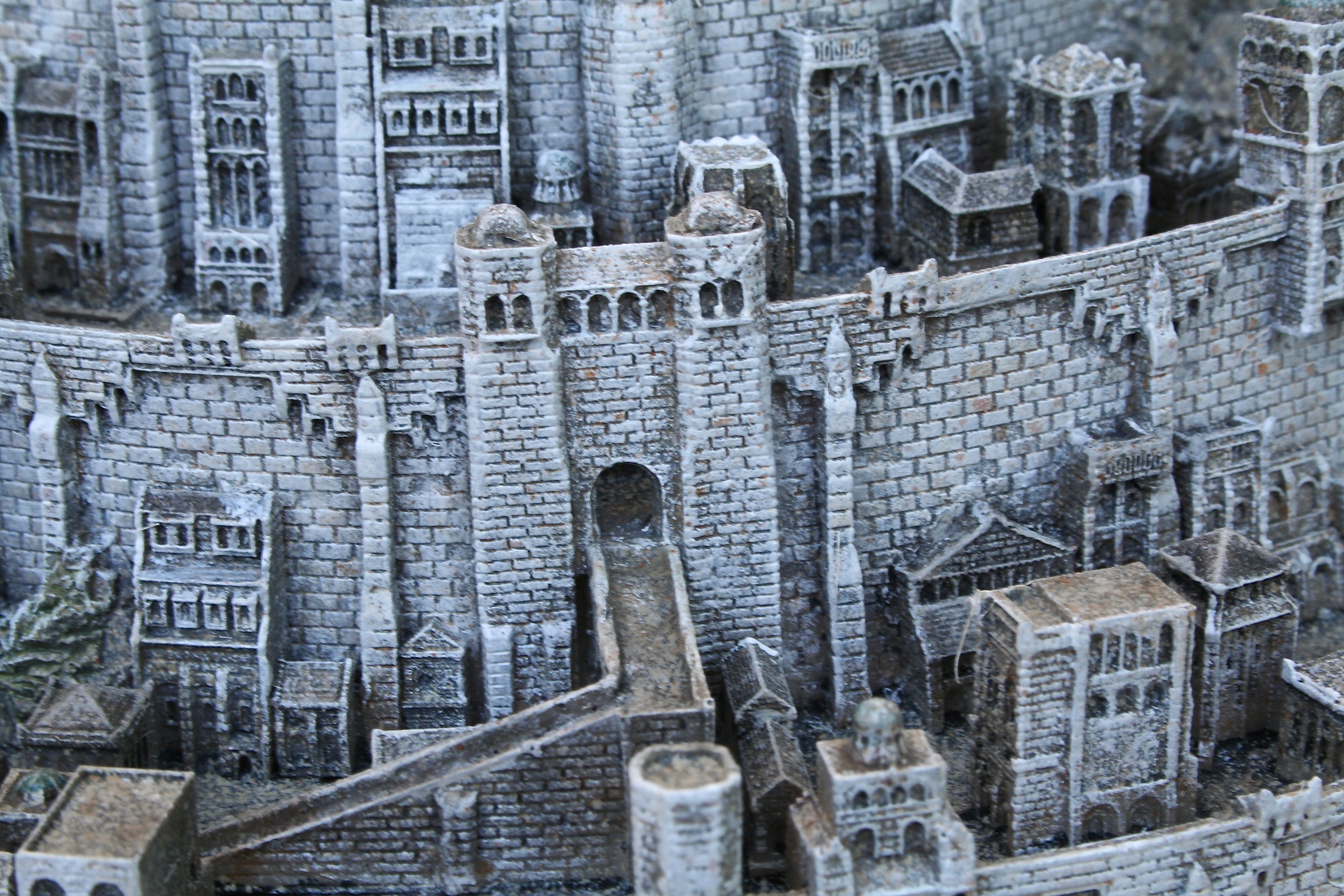 Collecting The Precious – Weta Workshop's Minas Tirith Review