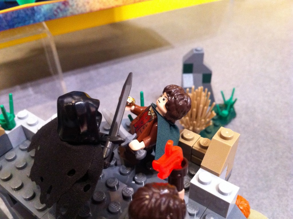 Attack at Weathertop LEGO Set | Lord of the Rings Rings of Power on ...
